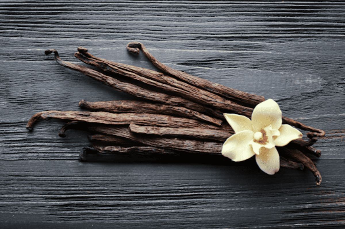 Entenda de onde vem o aroma de baunilha e como ele é feito