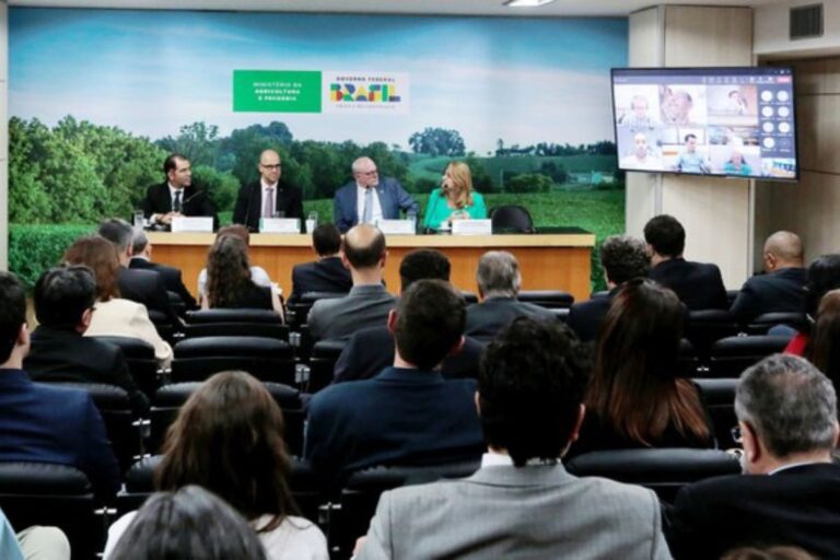 MAPA institui Câmara AgroCarbono