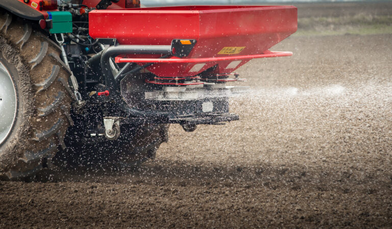 Importação de fertilizantes pelos portos do PR aumenta 47% em julho