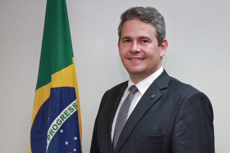 Lei dos Agrotóxicos é prioridade na Secretaria de Defesa Agropecuária do Ministério da Agricultura