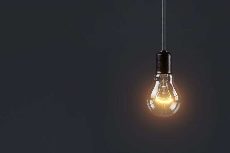 Energia faltou mais de 20 vezes para 40% dos produtores rurais no Paraná em 2023