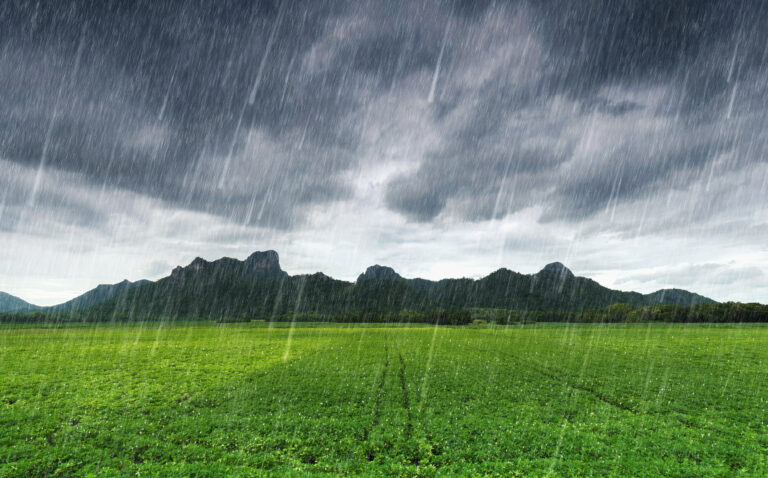 Chuva acima da média: veja como será o clima no Brasil em maio