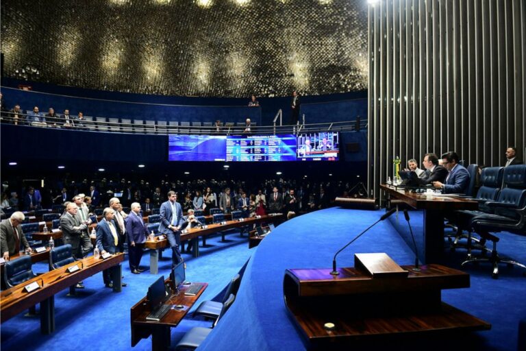 Pacheco devolve parte da MP que limita PIS e Cofins ao governo federal