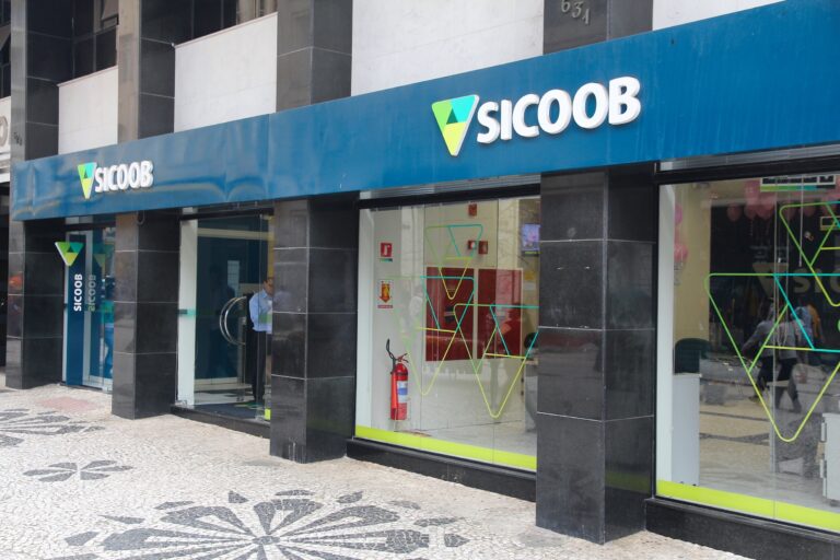 Plano Safra 2024/25: Sicoob prevê movimentar R$ 53,4 bi