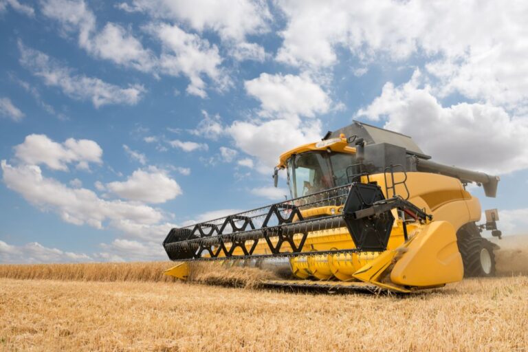 Abimaq: mercado de máquinas agrícolas está travado à espera do Plano Safra