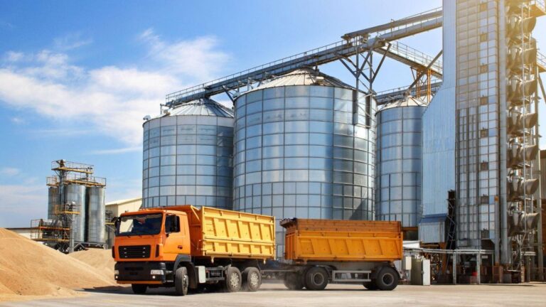 Como garantir a segurança no transporte de cargas do agronegócio?