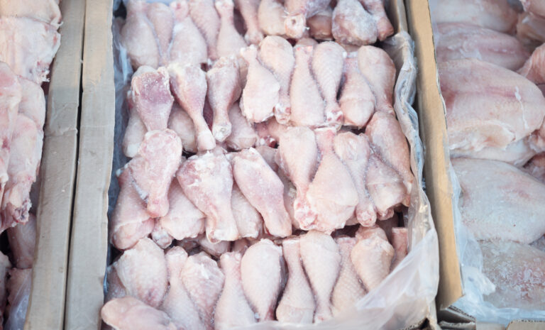 Carne de frango amplia competitividade frente a concorrentes