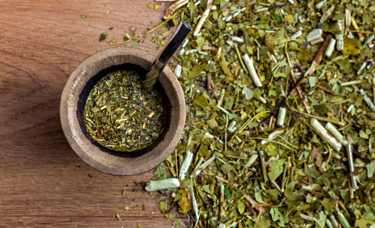 EUA abrem mercados para feno, erva-mate e flor seca de cravo-da-índia