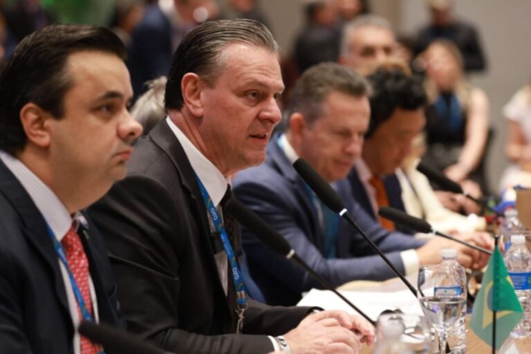 Fávaro se afasta do Ministério da Agricultura até dia 30; Perosa é o substituto
