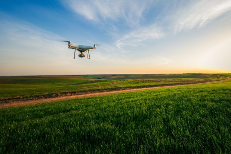 Aberta consulta pública para revisão de regras de operação com drone e tripulados