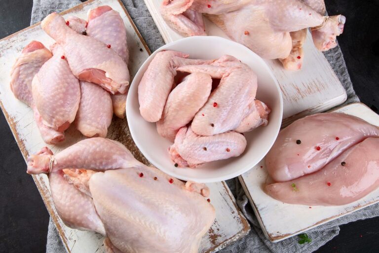 Exportações de frango do Brasil devem aumentar 2% em 2025, diz USDA em Brasília