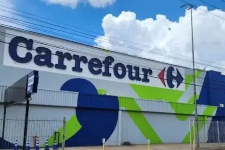 Carrefour: “Nenhuma loja está desabastecida”