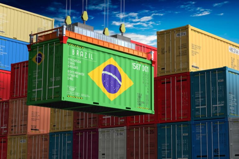 “Economia não pode ser afetada por questões políticas”, diz CNA sobre taxação de Trump