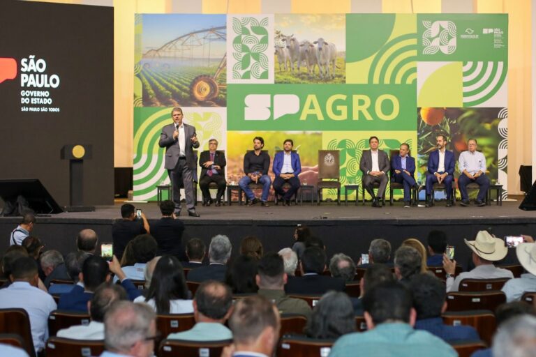 SP: irrigação, combate ao greening e logística são focos do pacote de R$ 340 milhões do governo