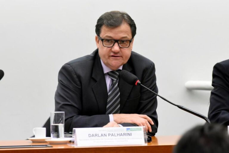 Darlan Palharini assume coordenação do Conseleite-RS