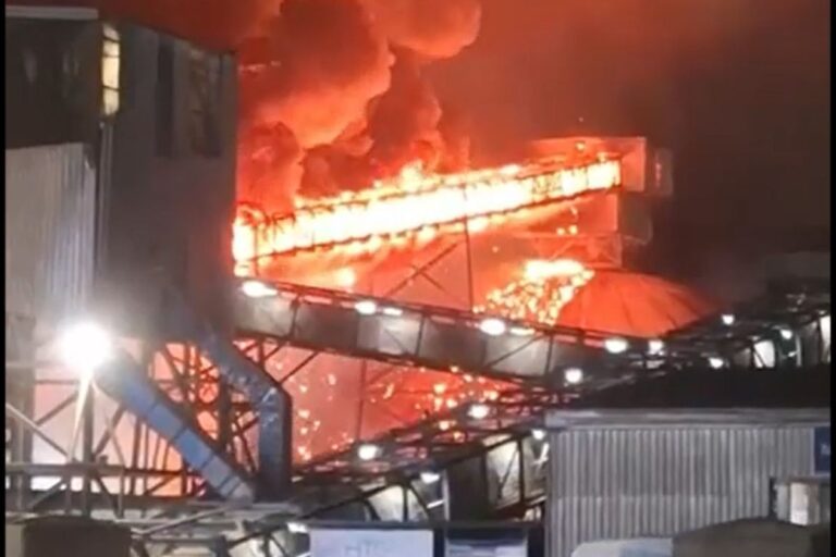 Incêndio atinge maior terminal de grãos da América Latina