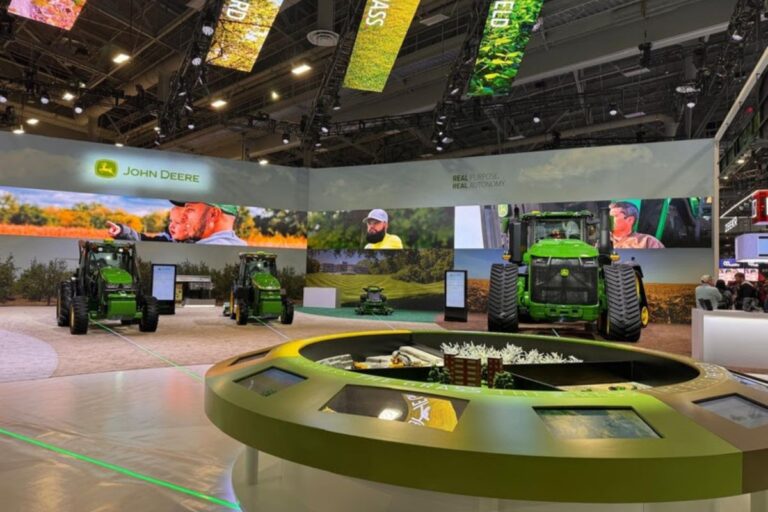 CES 2025: John Deere escala tecnologia e lança novas máquinas autônomas