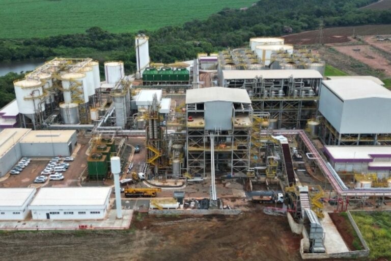 BNDES empresta R$ 1 bilhão para construção de planta de etanol de segunda geração da Raízen