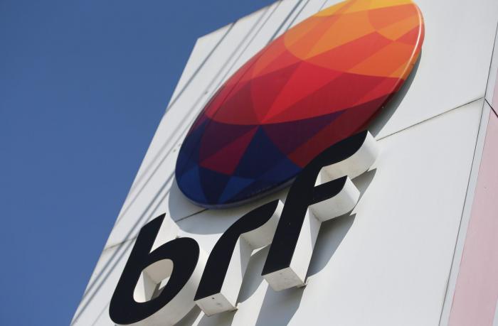 Marfrig e BRF anunciam incorporação de ações, que pode consolidar gigante global