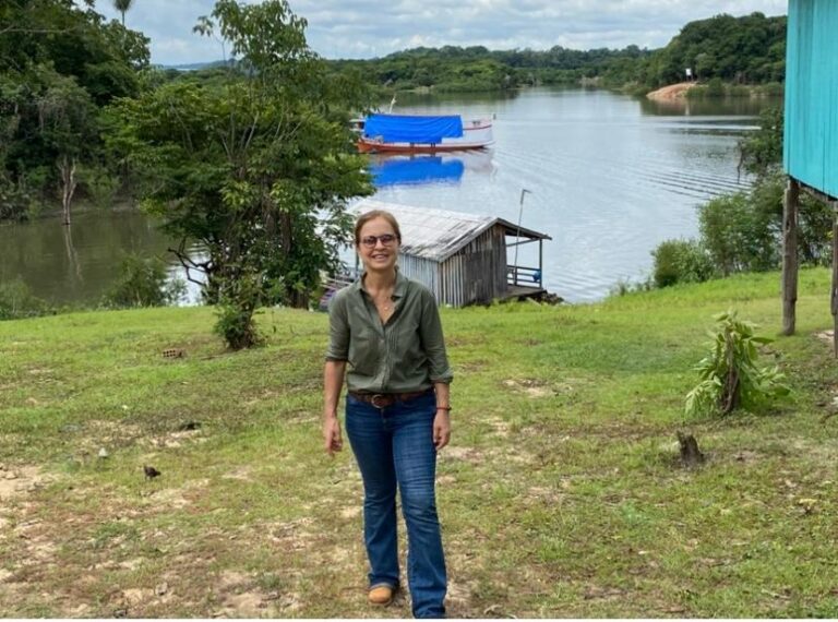 Vamos seguir sem deixar nenhuma mulher para trás