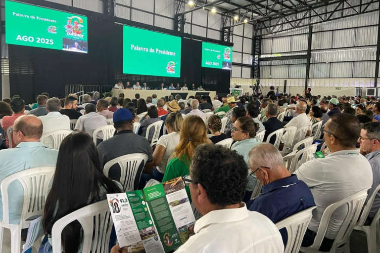 Cooxupé tem faturamento recorde e distribuirá R$ 134,4 milhões aos cooperados