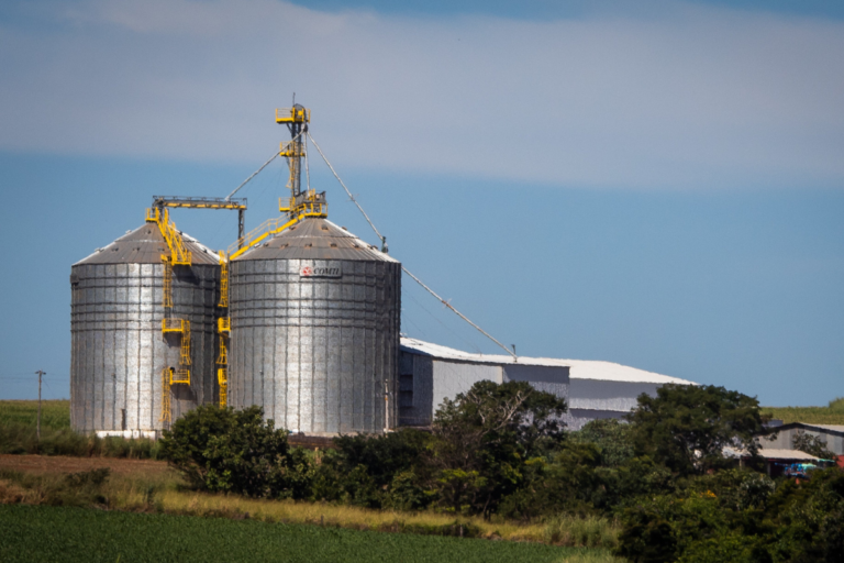 BNDES libera R$ 216,6 milhões para construção de armazéns