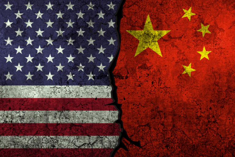 China diz que vai 'lutar até o fim' após Trump ameaçar impor mais tarifas