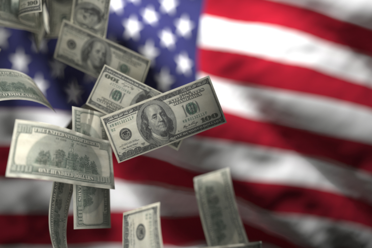 Markestrat: tarifaço de Trump pode abalar confiança no dólar e estimular outras moedas