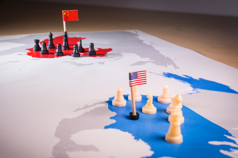 China reafirma não estar negociando sobre tarifa com EUA e pede fim de 'confusão'