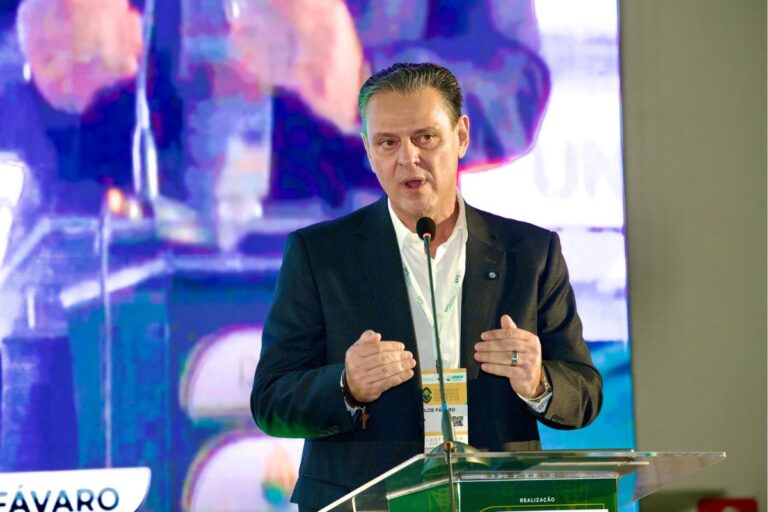 Fávaro prevê mistura de 30% do etanol na gasolina ainda neste primeiro semestre