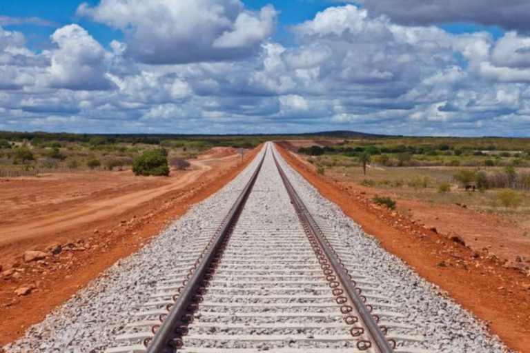 Leilão da Ferrogrão deve sair até 2026