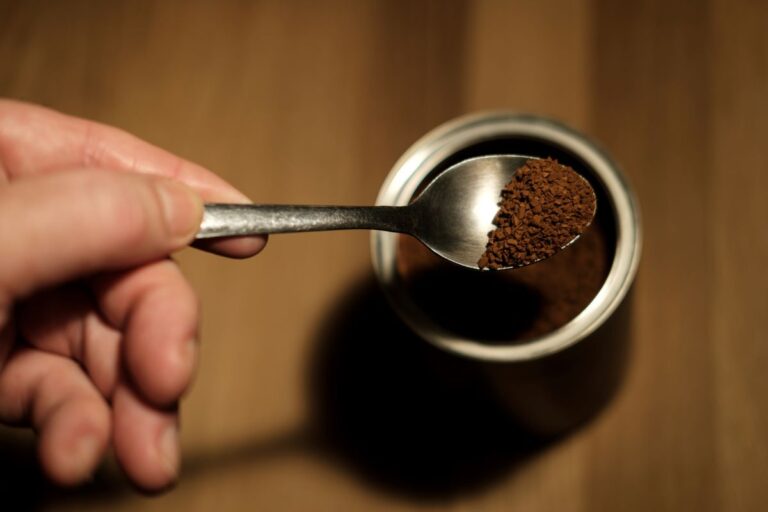 Cepea: café enfrenta incertezas com possível tarifa dos EUA
