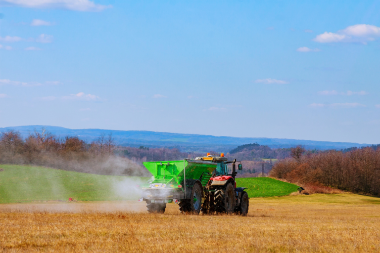 Fertilizantes seguem em alta e pressionam custos no campo