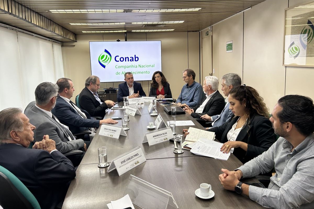 Setor foi buscar ajuda do governo federal em reunião na Conab - Foto: Catiana de Medeiros/Conab