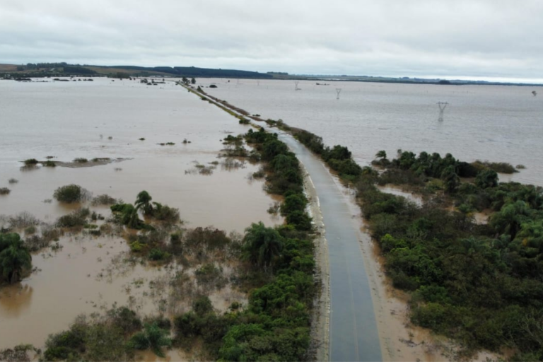 Onda de frio derruba temperaturas com alerta para geada e neve
