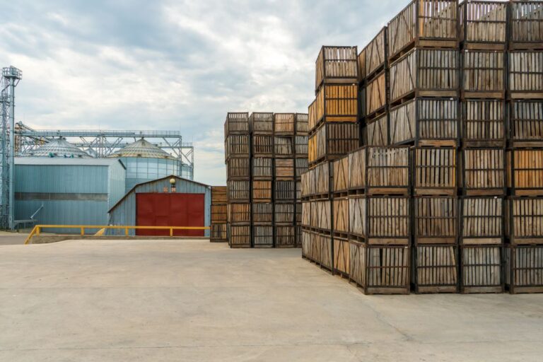Balança comercial tem superávit de US$ 1,980 bilhão na 1ª semana de junho