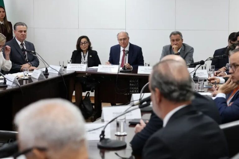 Governo discute com agro reação à tarifa de Trump
