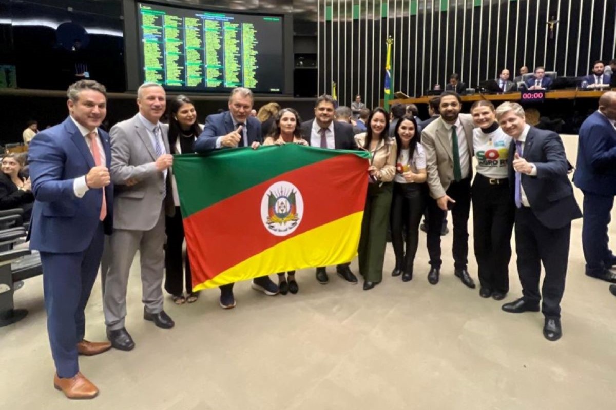 Representantes do Movimento SOS Agro e parlamentares da bancada ruralista - Foto: SOS Agro/Divulgação
