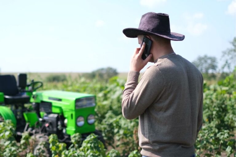 Celular avança na área rural, revela IBGE
