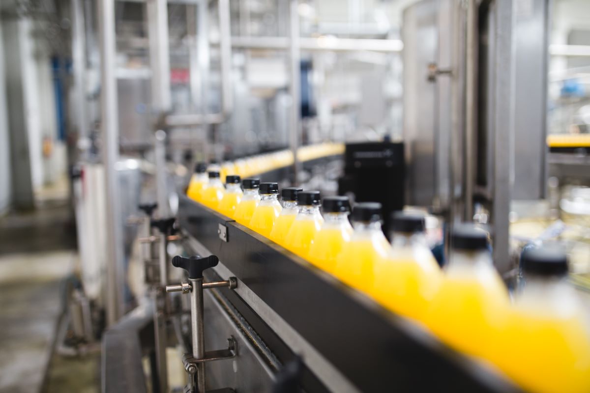 Suco de laranja deve ser o produto mais prejudicado com a tarifa, segundo a CNA - Foto: Adobe Stock