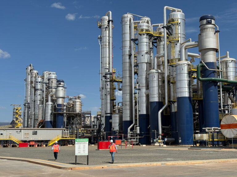 Primeira usina de etanol de milho do Nordeste mira mercado local