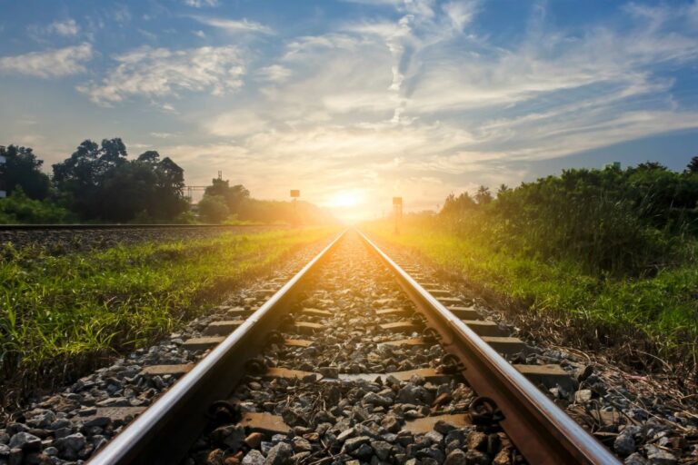 Com frete 40% menor, Ferrogrão está parado no STF há três anos; entenda o caso