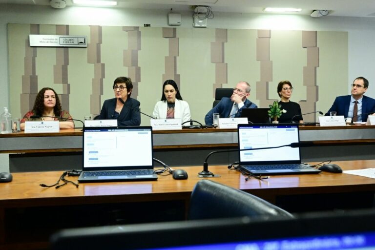 Senado debate riscos da exportação de gado vivo sem o agro
