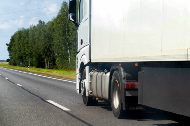 Tarifaço ajuda a reduzir valor do frete rodoviário em 0,54% em agosto