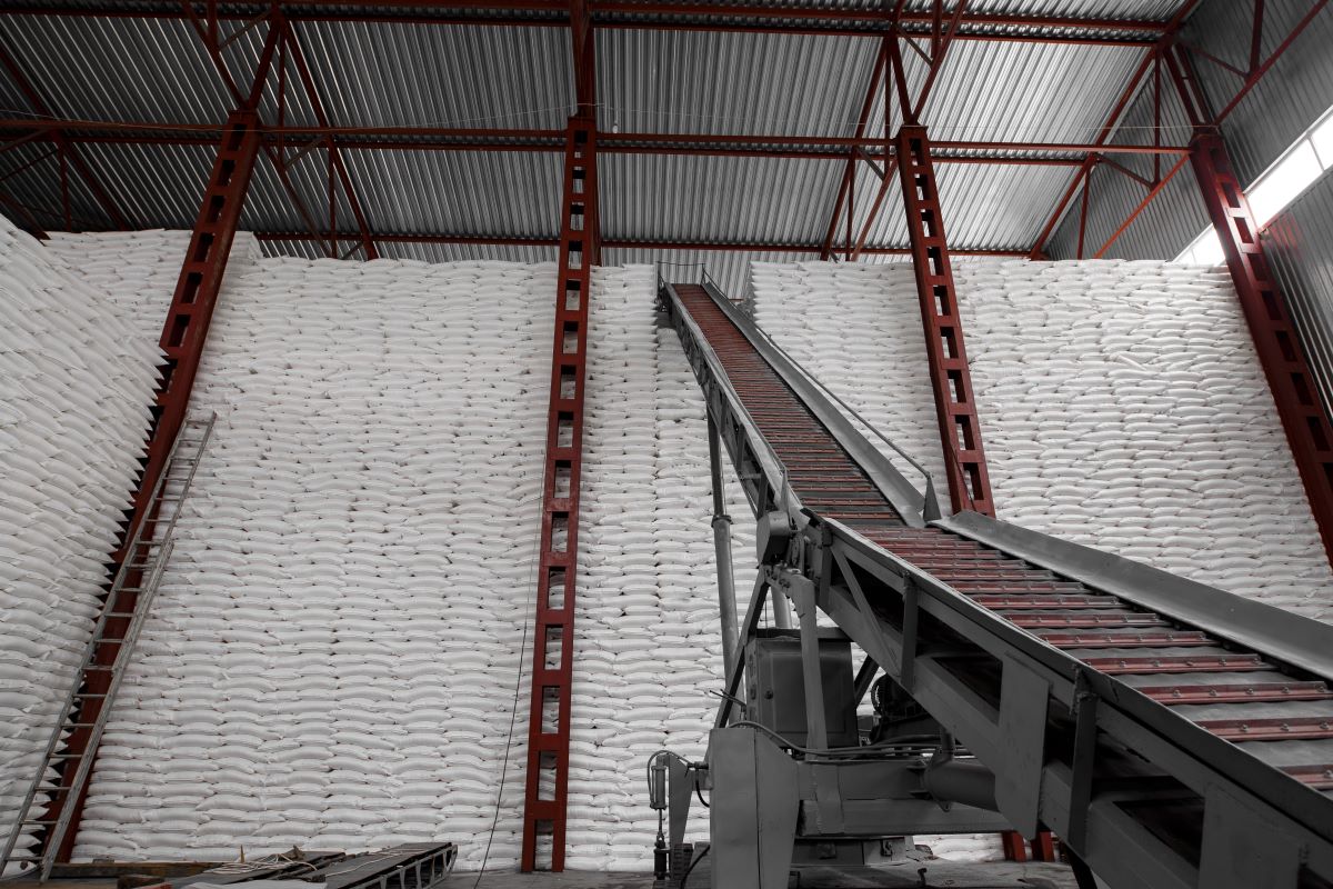 No acumulado do mês, açúcar acumula queda superior a 7% nos contratos futuros. Foto: Adobe Stock