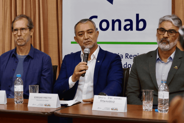 Conab anuncia ações para escoar 630 mil toneladas de arroz