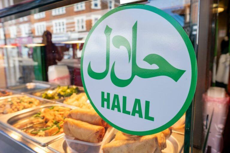 Curso gratuito ensina empresas a exportar alimentos halal