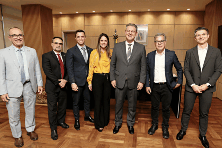 Brasil negocia com Chile abertura de mercado para frigoríficos do AC e RO