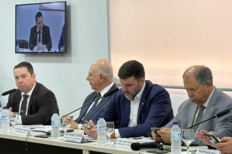 FPA articula notícia-crime contra Lula e Lewandowski por demarcações de terras indígenas 