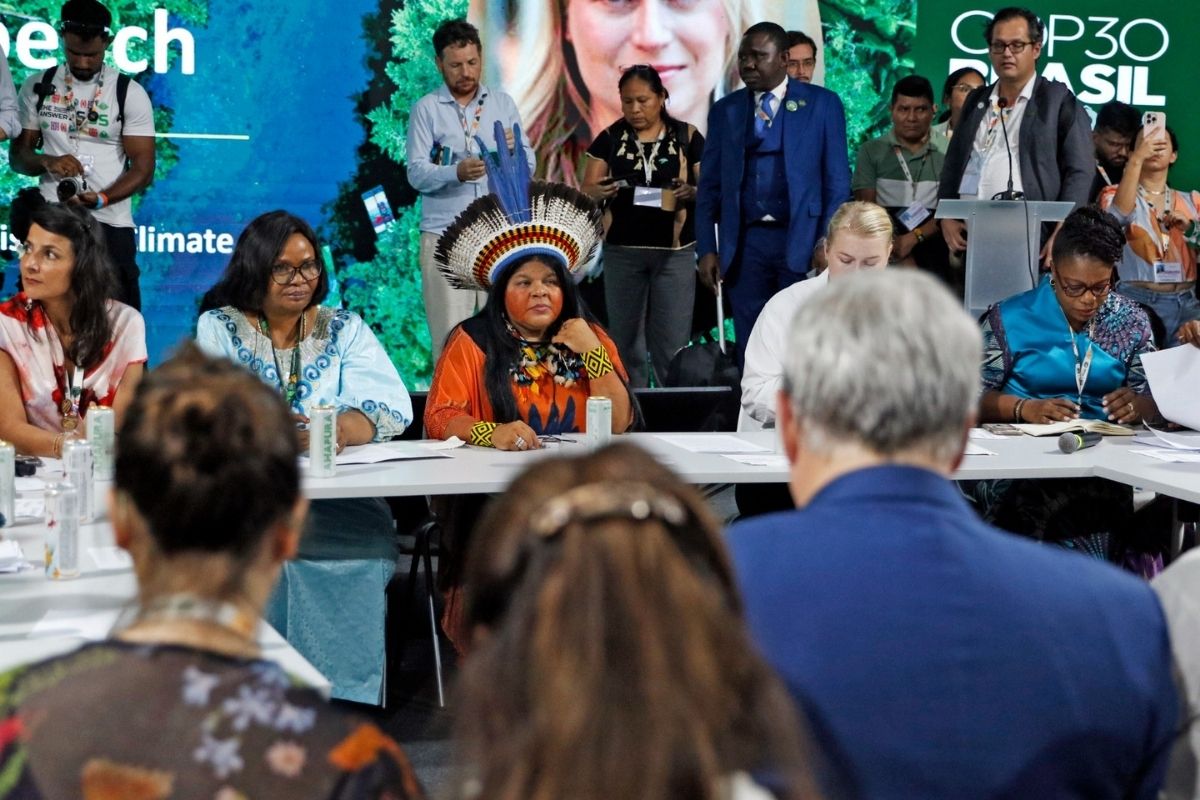 Ministra dos Povo Indígenas do Brasil, Sonia Guajajara, fez o anúncio na Cop 30, em Belém.| Foto: Bruno Peres/Agência Brasil